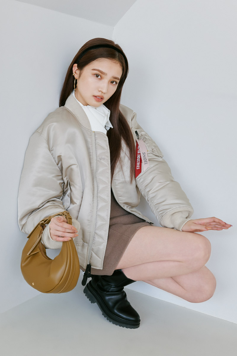 SNIDEL / ALPHA INDUSTRIES with SEIRA 今注目のSEIRAが着こなす